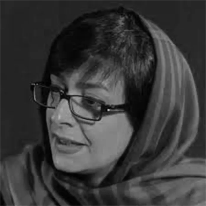 عکس مهسا محب علی نویسنده ایرانی